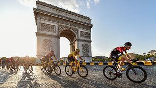 Atšauktos „Tour de France“ lenktynės