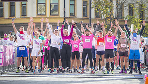 &bdquo;Pink run&ldquo; bėgime dalyvavo rekordinis bėgikų skaičius