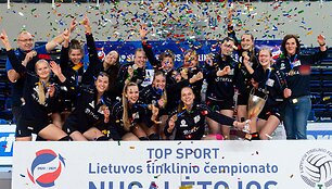 Lietuvos moterų tinklinio čempionate &ndash; dramati&scaron;kas &bdquo;Kauno-VDU&ldquo; triumfas