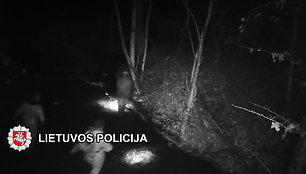 policija-suciupo-brakonierius-draustinyje-sugautos-lasisines-zuvys-jiems-kainuos-brangiai