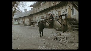 Dokumentinis filmas &bdquo;De&scaron;imt minučių prie&scaron; Ikaro skrydį&ldquo; (1990), režisierius A.Matelis.