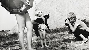 Juodas katinas, 1980