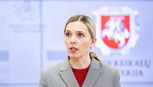 agnes-bilotaites-bei-valstybes-sienos-apsaugos-tarnybos-vado-rustamo-liubajevo-trumpa-spaudos-konfer-618903be32f7b