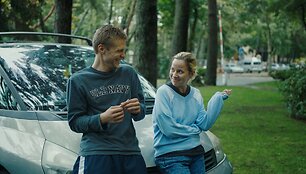 Filmo &bdquo;I&scaron;gyventi vasarą&ldquo; kadras