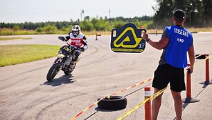 Supermoto ketvirtasis etapas