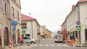 Darbininkai plu&scaron;a Kėdainiupse