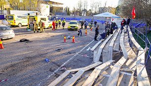 Oslo automobilių parodoje mašinai įsirėžus į minią sužeisti 6 žmonės