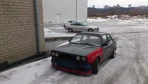 BMW E30 