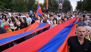 Rusija iškvietė Armėnijos ambasadorių dėl „nedraugiškų žingsnių“