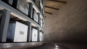 BNS nuotr. Tuskulėnų memorialas.