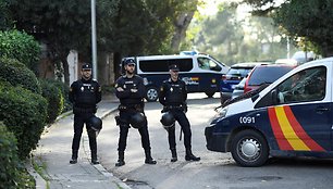 Ispanijoje peiliais ginkluotas moksleivis sužalojo penkis žmones