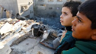 IBRAHEEM ABU MUSTAFA / REUTERS