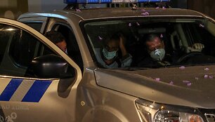 STELIOS MISINAS / REUTERS
