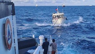 PHILIPPINE COAST GUARD / via REUTERS