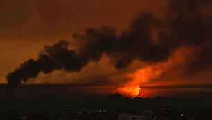 - / AFP