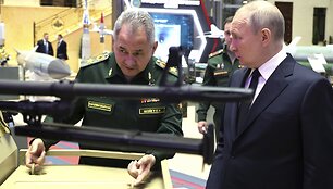 Mikhail Klimentyev/Kremlin Pool / ZUMAPRESS.com