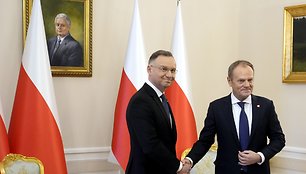 Lenkijos prezidentas Andrzejus Duda ir šalies premjeras Donaldas Tuskas