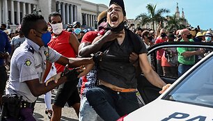 YAMIL LAGE / AFP