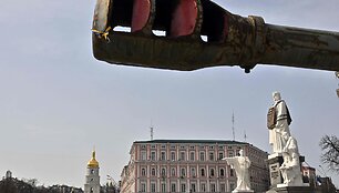 SERGEI SUPINSKY / AFP
