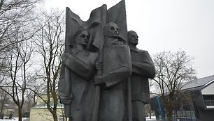 1713070385_d_20240411_153426_523