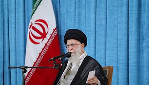 Irano lyderis Khamenei minėjo Khomeini mirties metines. / Office of the Iranian Supreme Le / via REUTERS