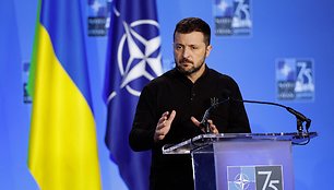 Pasaulio lyderiai dalyvauja NATO viršūnių susitikime Vašingtone. / KEVIN DIETSCH / Getty Images via AFP