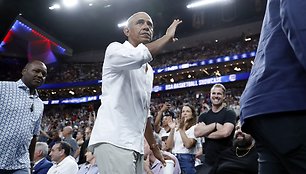 B. Obama / Steve Marcus / AP