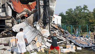 Kijevo licėjus nukentėjo nuo Rusijos raketų atakos. / Volodymyr Tarasov / ZUMAPRESS.com