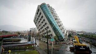 Anksčiau įvykęs žemės drebėjimas Taivane / PAUL YANG / AFP