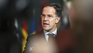 M. Rutte / Harry Nakos / AP