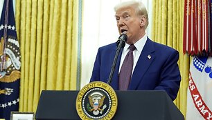 D. Trumpas / Alex Brandon / AP