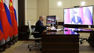 Vladimiro Putino skambutis su Xi Jinpingu / Gavriil Grigorov/Kremlin Pool / ZUMAPRESS.com