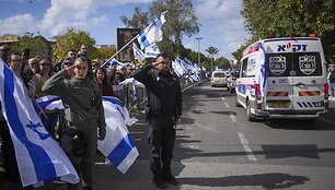 Konvojaus pasitikimas / Ohad Zwigenberg / AP