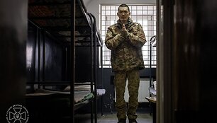 Ukrainoje belaisviu paimtas kinų karys / HANDOUT / AFP
