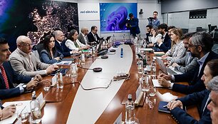 Susitikimas dėl elektros sutrikimų Ispanijoje / Carlos Luj&Atilde;&iexcl;N / ZUMAPRESS.com