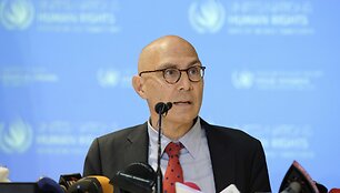 V. Turkas / Mahmud Hossain Opu / AP