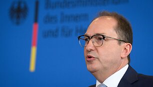 Alexanderis Dobrindtas / Bernd von Jutrczenka / dpa/picture-alliance