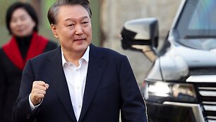 Yoon Suk-yeolas / Kim Hong-Ji / REUTERS