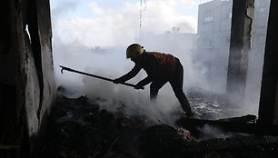 Griuvėsiai Gazos Ruože / Moiz Salhi / ZUMAPRESS.com