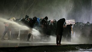 Protestas prie&scaron; Stambulo mero suėmimą Ankaroje / ADEM ALTAN / AFP