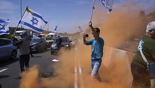 Protestas prie&scaron; vyriausybę Izraelyje / Ohad Zwigenberg / AP