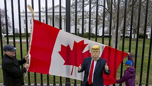 Ben Curtis / AP