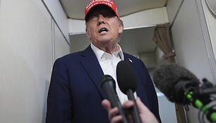 D. Trumpas / Jacquelyn Martin / AP