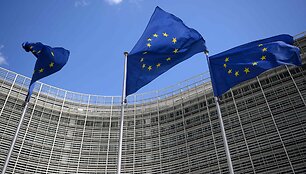 Europos Sąjungos vėliavos / NICOLAS TUCAT / AFP