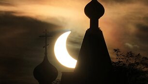 Pavel Mikheyev / REUTERS