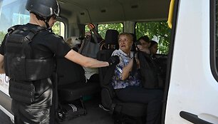 Evakuacija i&scaron; Dobropillios / GENYA SAVILOV / AFP