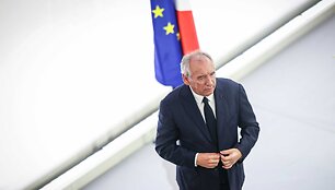 Francois Bayrou / Sebastien Toubon / ZUMAPRESS.com