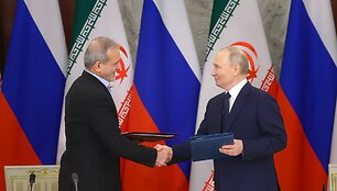M. Pezeshkianas ir V. Putinas / Iranian Presidency / ZUMAPRESS.com