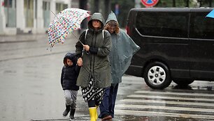 Lietus Rygoje / Chen Yufen / ZUMAPRESS.com