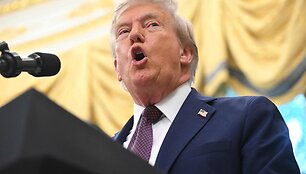 D. Trumpas / SAUL LOEB / AFP